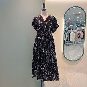 수스 랩 패턴 원피스 S252BOP653/블랙_YS