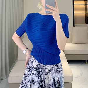 FINE ART 여성 슬림핏 주름옷 스판 플리츠 반팔티 냉감 반팔 티셔츠 얇은 라운드티 캐주얼 플리츠상의