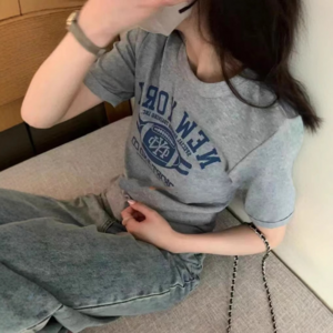 Daybykim 여성 프린트 빈티지 라운드 넥 반팔 티셔츠
