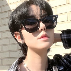 남자 여자 오버사이즈 사각 뿔테 패션 커플 자외선차단 여행 선글라스